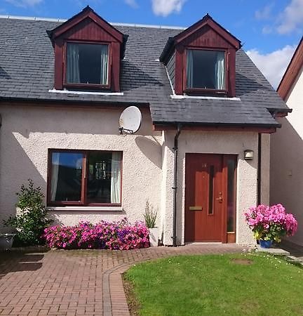 Holiday House Kinveachy Aviemore Exterior photo